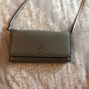 London Fog 8x4.4” clutch/crossbody